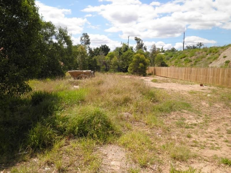 30 Cheihk Crescent, Collingwood Park QLD 4301