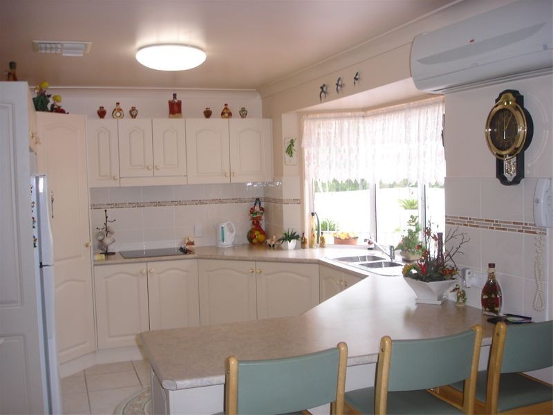 20 Watson, Collingwood Park QLD 4301