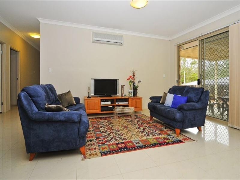 4 Sandoy Court, Bellbird Park QLD 4300