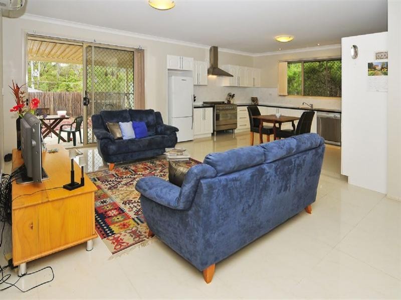 4 Sandoy Court, Bellbird Park QLD 4300