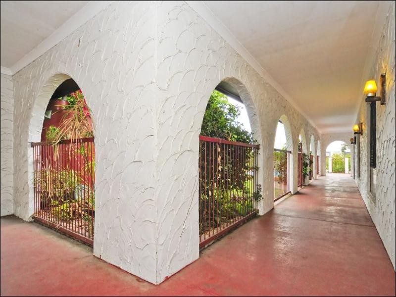 2 Collingwood Drive, Collingwood Park QLD 4301