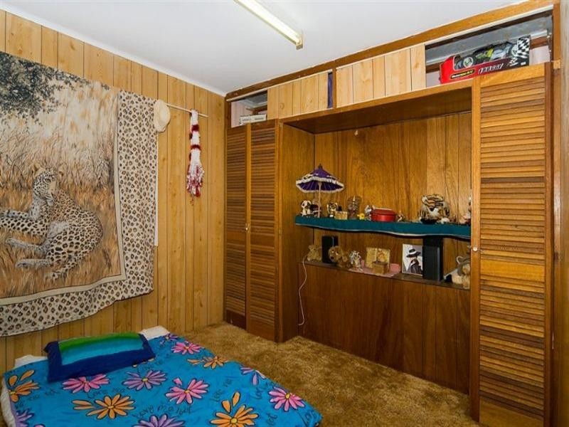 2 Mitchell Street, Riverview QLD 4303