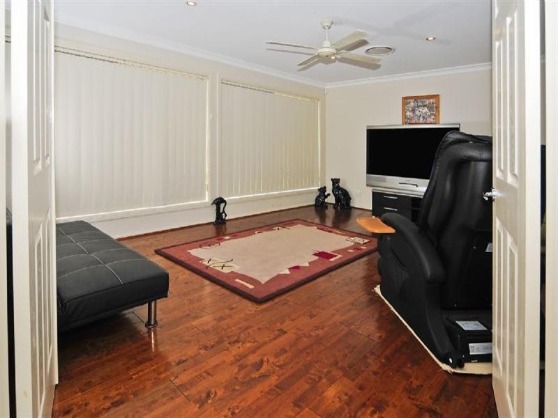 4 Tambo Court, Collingwood Park QLD 4301