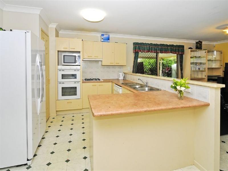 154 Henty Drive, Redbank Plains QLD 4301