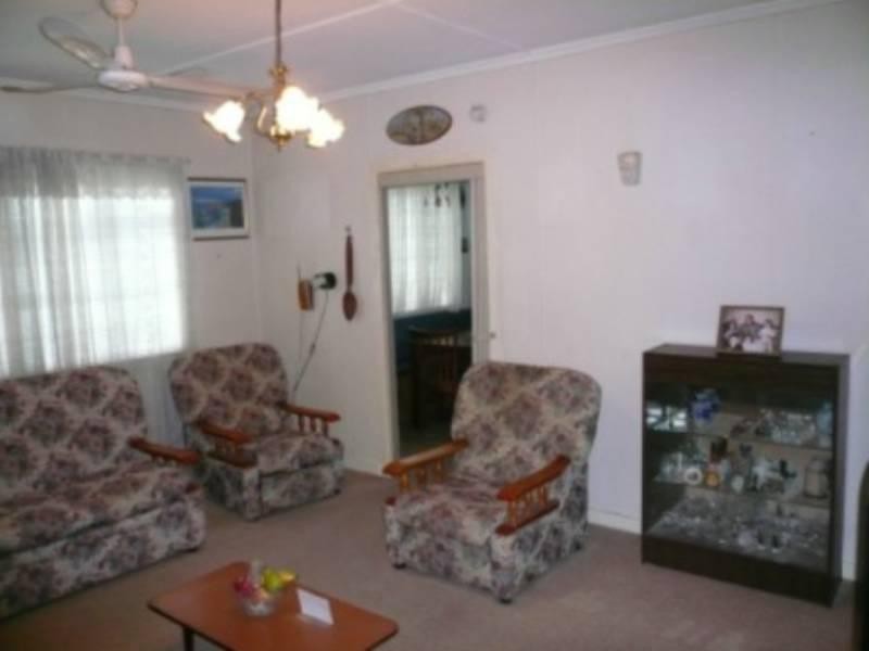 2 Ipswich Street, Riverview QLD 4303
