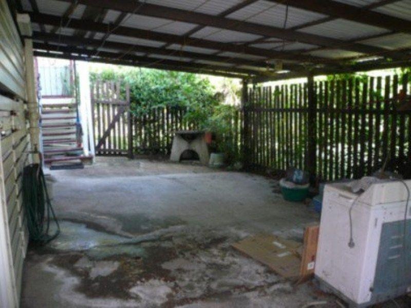 2 Ipswich Street, Riverview QLD 4303