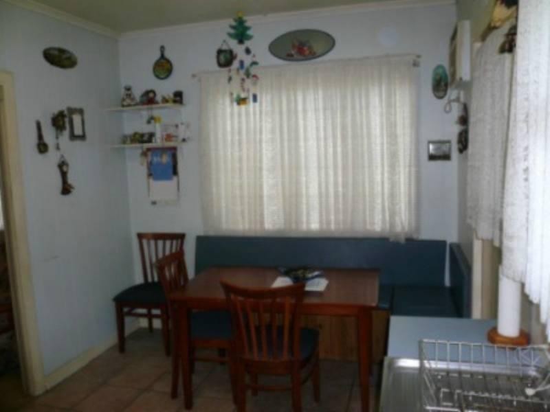 2 Ipswich Street, Riverview QLD 4303