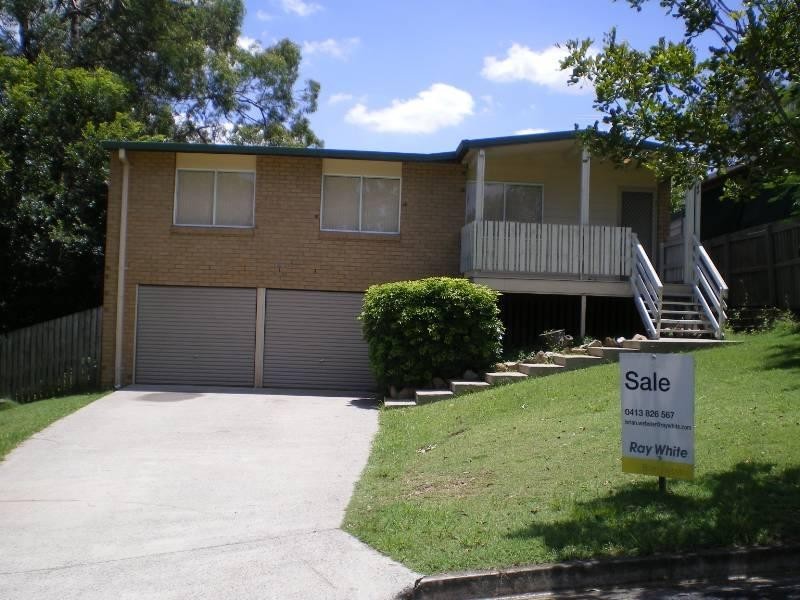 8 Pascoe Street, Gailes QLD 4300