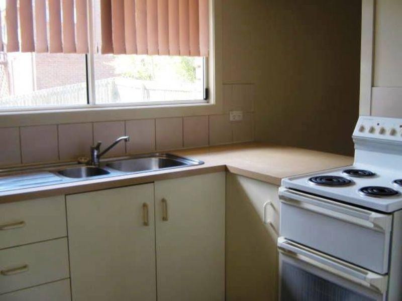 8 Pascoe Street, Gailes QLD 4300