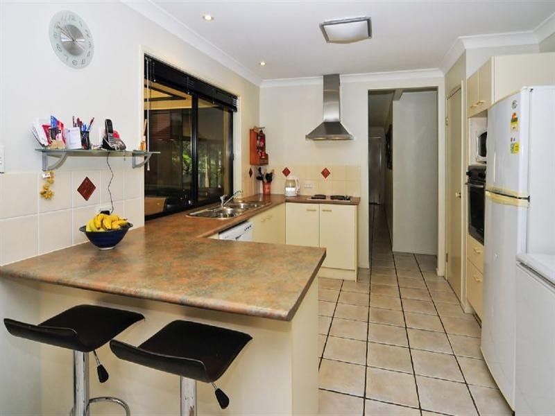 32 Brenda Court, Collingwood Park QLD 4301