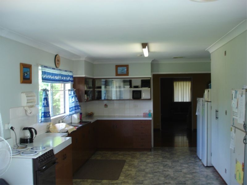 38 Vicki Street, Redbank Plains QLD 4301