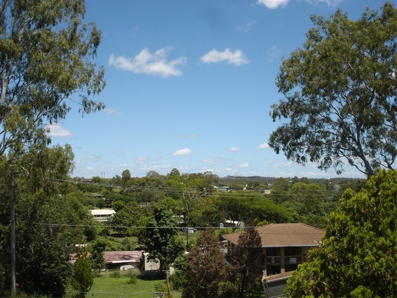 38 Vicki Street, Redbank Plains QLD 4301