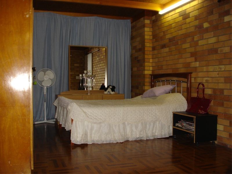 38 Vicki Street, Redbank Plains QLD 4301