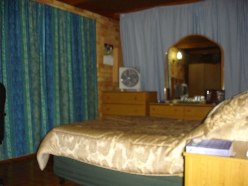 38 Vicki Street, Redbank Plains QLD 4301