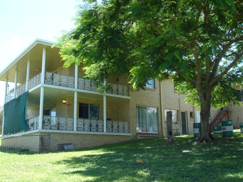 38 Vicki Street, Redbank Plains QLD 4301