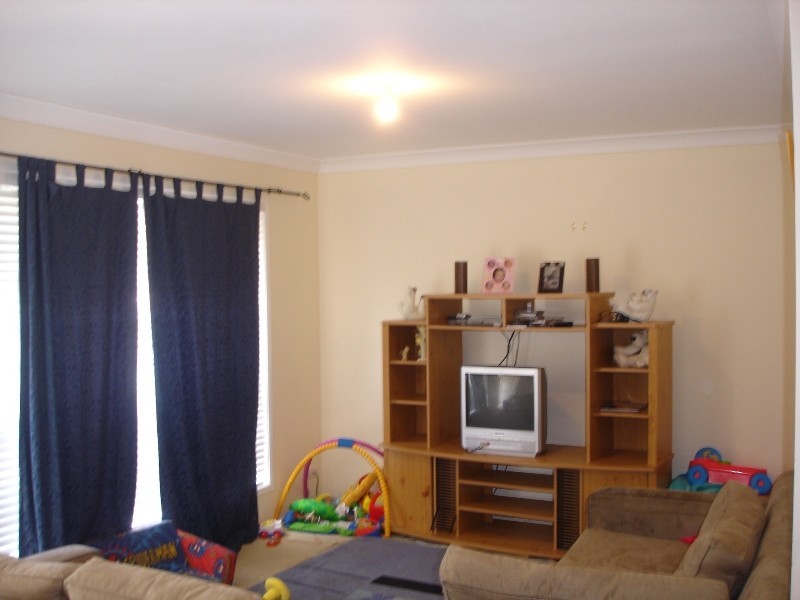 4 Colonial Court, Redbank Plains QLD 4301