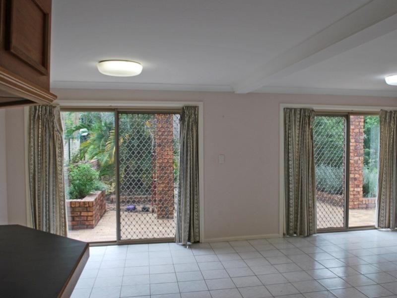 3 Hilton Drive, Camira QLD 4300
