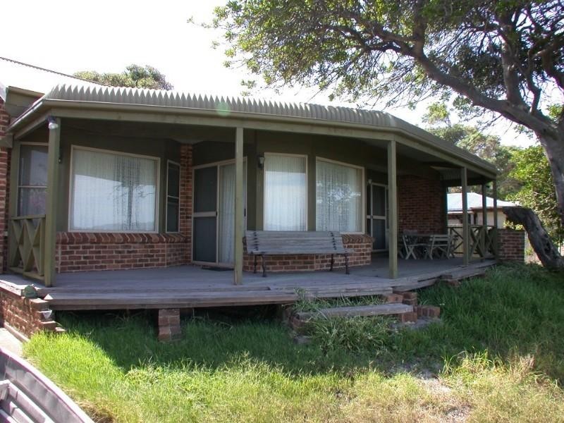 1a Tamar Avenue, Toukley NSW 2263