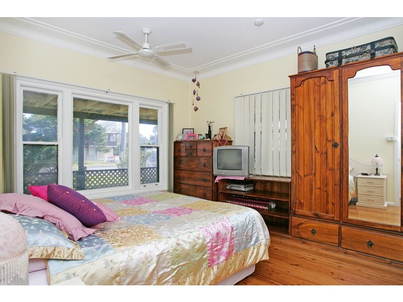 38 Ourringo Street, Budgewoi NSW 2262