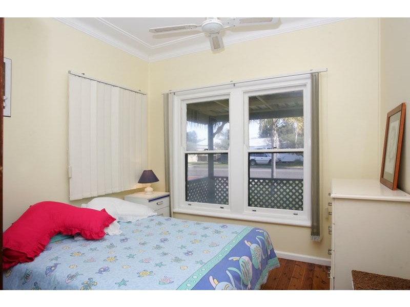 38 Ourringo Street, Budgewoi NSW 2262