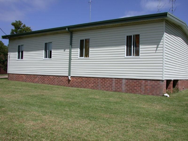 Mannering Park NSW 2259