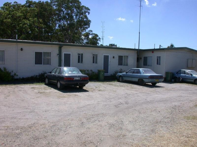 Mannering Park NSW 2259