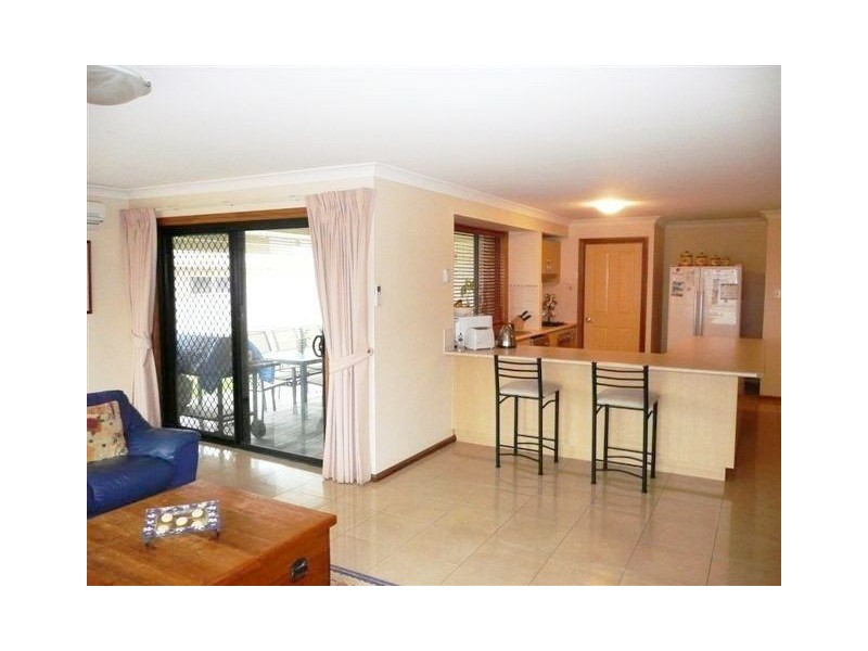 22 Foxtail Crescent, Woongarrah NSW 2259