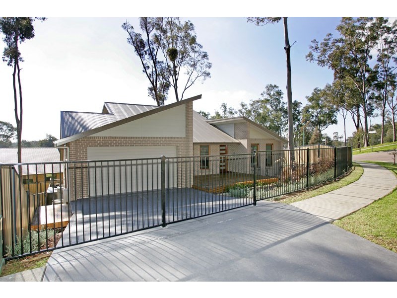 1 Karalee Road, Wadalba NSW 2259