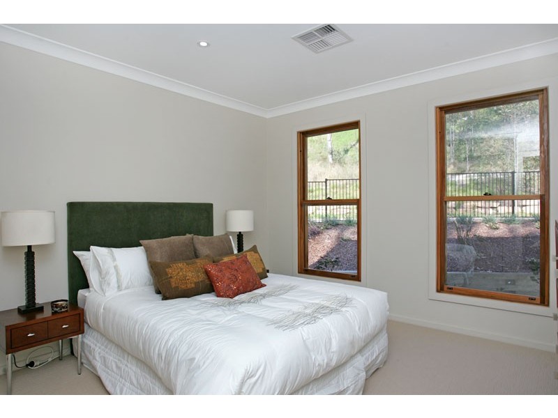 1 Karalee Road, Wadalba NSW 2259