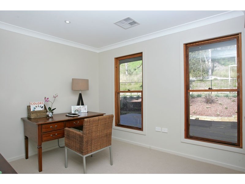 1 Karalee Road, Wadalba NSW 2259