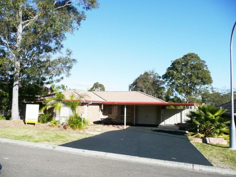 34 Rosella Circuit, Blue Haven NSW 2262