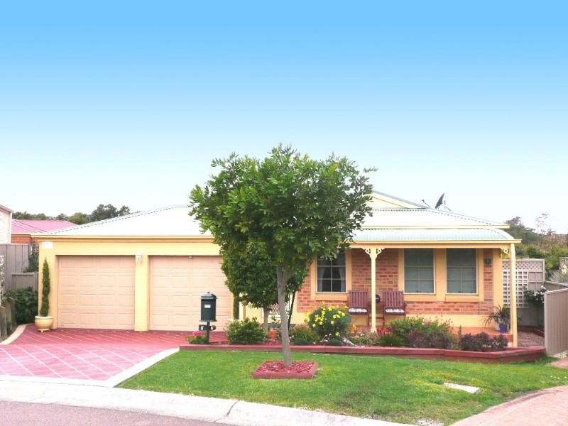 2 Pulaski Court, Lake Munmorah NSW 2259