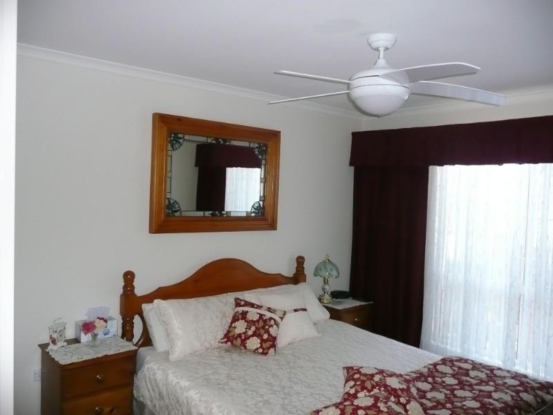 2 Pulaski Court, Lake Munmorah NSW 2259