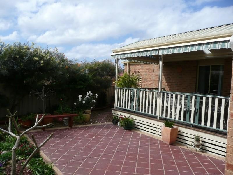2 Pulaski Court, Lake Munmorah NSW 2259