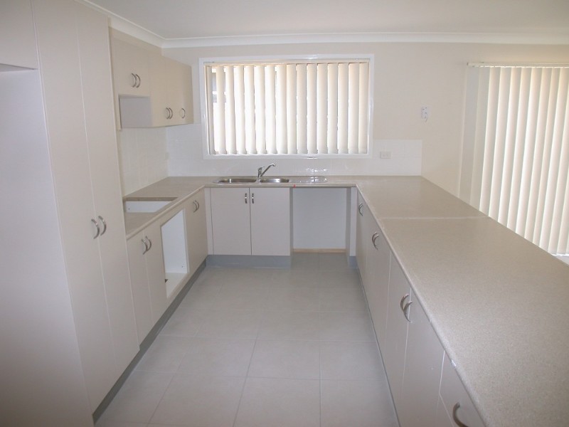 13 Greenhaven Circuit, Woongarrah NSW 2259