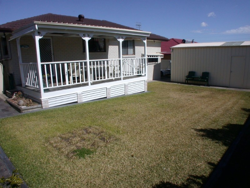 4 Hillsdale Close, Gorokan NSW 2263