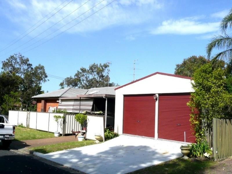 9 Sylvia Avenue, Gorokan NSW 2263