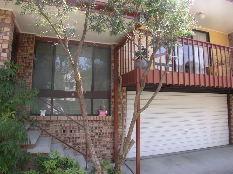 6/9 Suncrest Parade, Gorokan NSW 2263