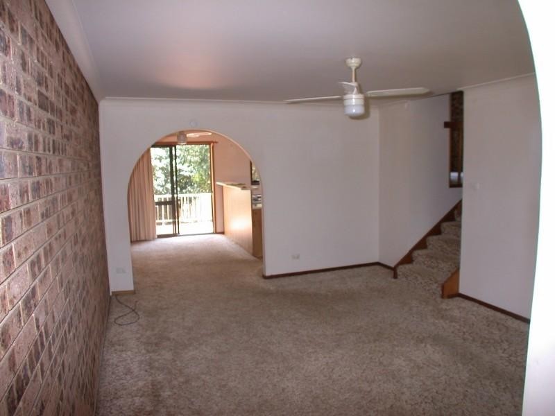6/9 Suncrest Parade, Gorokan NSW 2263