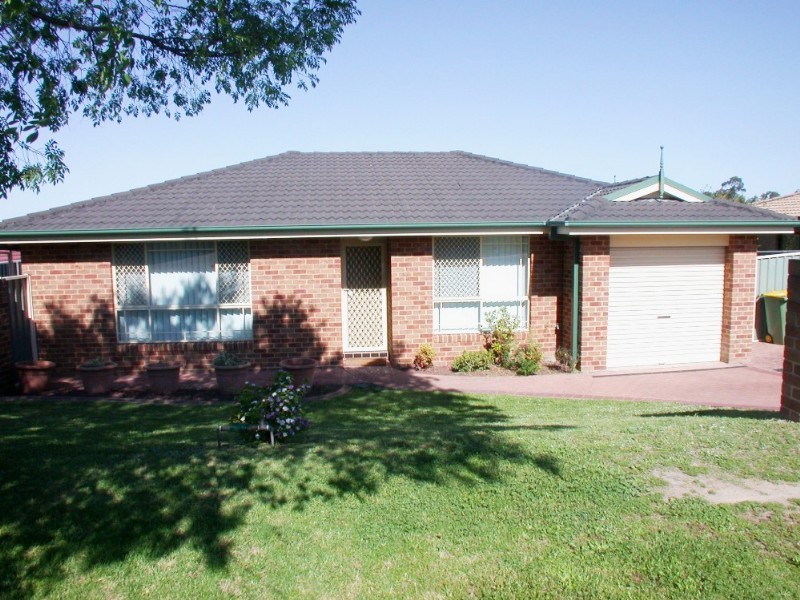 22 Avondale Road, Kanwal NSW 2259