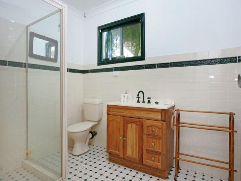 38 Minnamurra Road, Gorokan NSW 2263