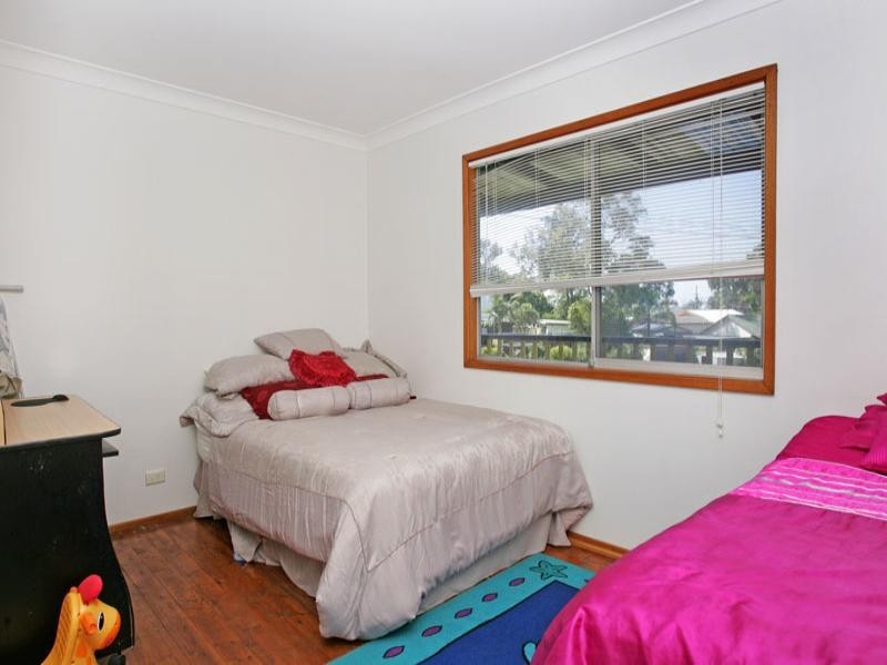 38 Minnamurra Road, Gorokan NSW 2263