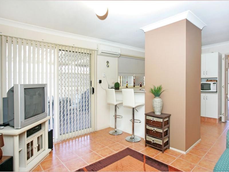 11 Newton Place, Blue Haven NSW 2262