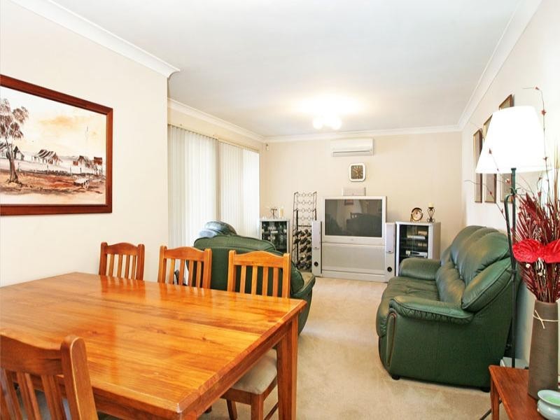 11 Newton Place, Blue Haven NSW 2262