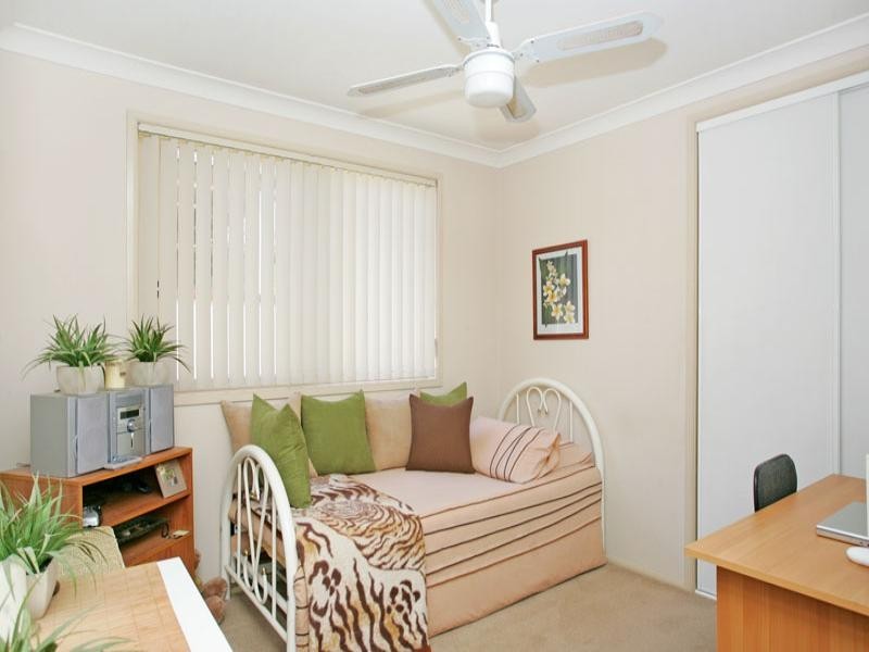 11 Newton Place, Blue Haven NSW 2262