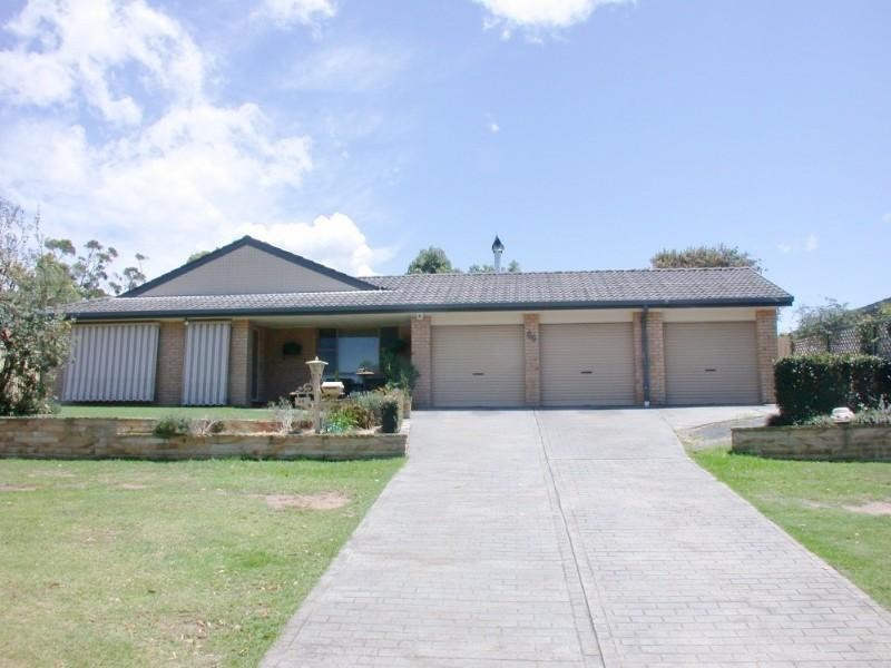 86 Lake Haven Drive, Lake Haven NSW 2263