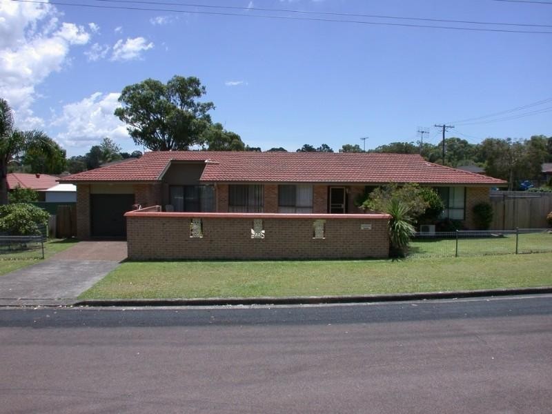 2 Dalton Avenue, Kanwal NSW 2259