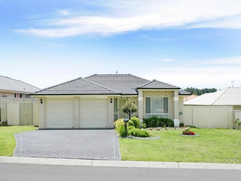 13 Rivergum Grove, Hamlyn Terrace NSW 2259