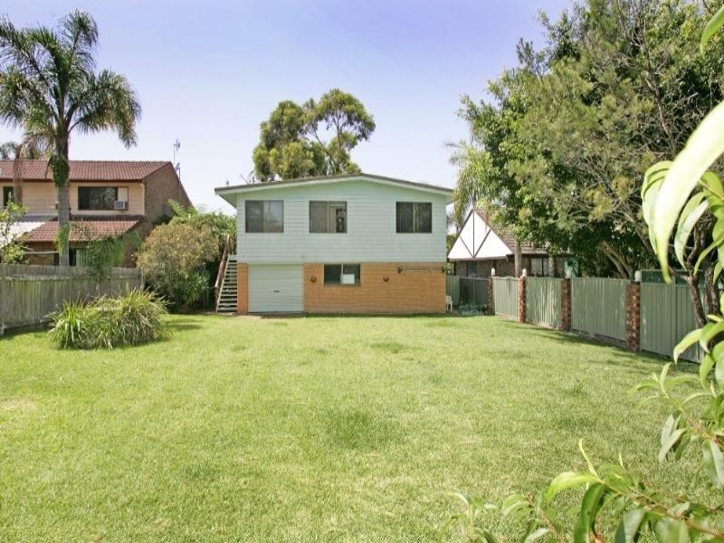 56 Huene Avenue, Budgewoi NSW 2262