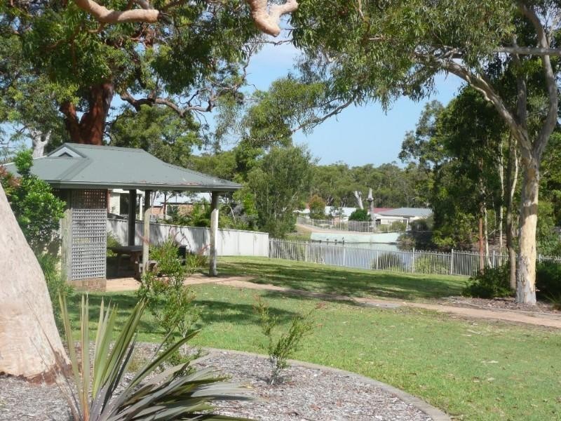 17 Woodbridge Crescent, Lake Munmorah NSW 2259